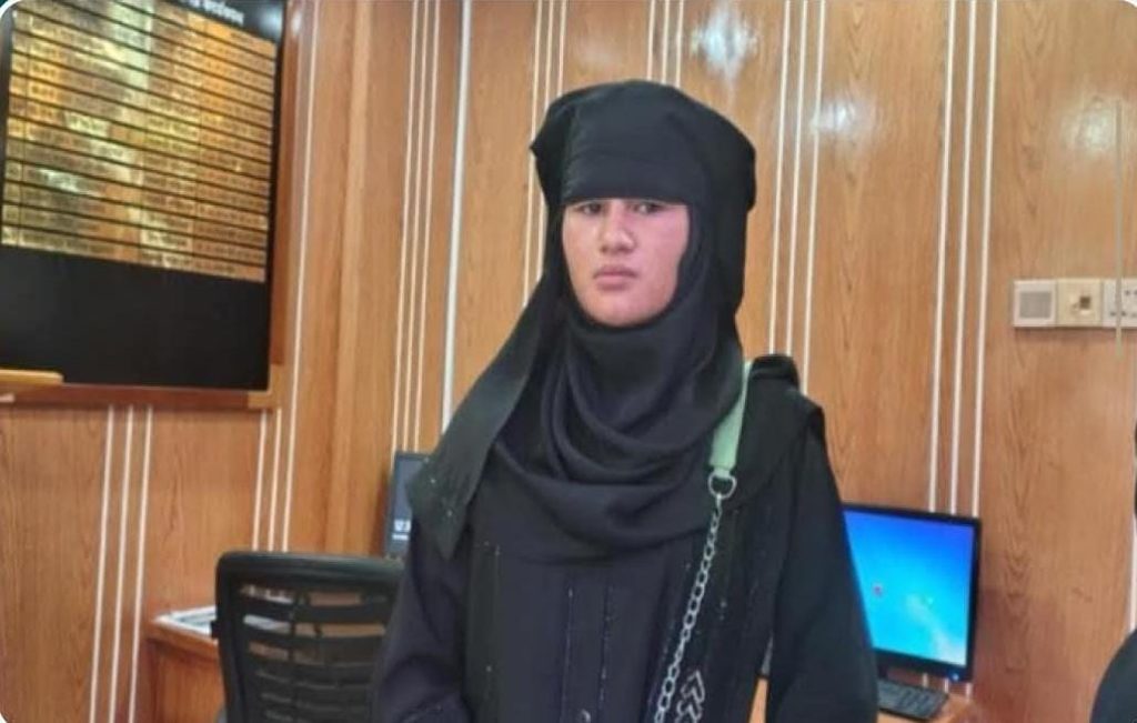 ব্রাহ্মণবাড়িয়ায় ভুয়া তথ্য দিয়ে পাসপোর্ট করতে এসে রোহিঙ্গা নারী আটক